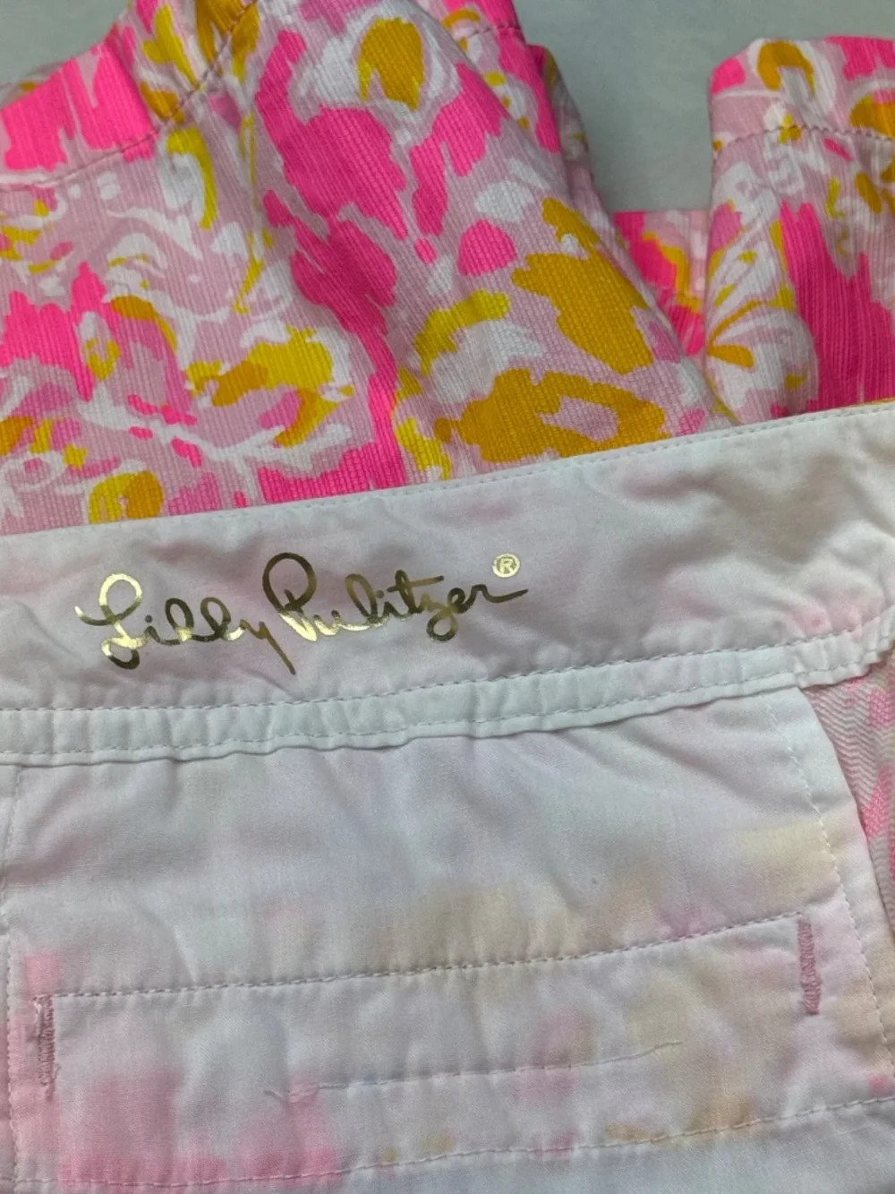 Lilly Pulitzer The Callahan Bright Pink & Yellow Floral Shorts Sz 14